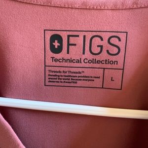 Mauve Figs Catarina Scrub Top